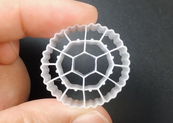kaufen 19 Löcher 25x10MM Activecell MBBR Schwimmmedien für die Abwasserbehandlung online manufacture