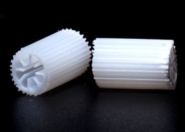 kaufen Schwebende Filtermedien HIPS MBBR Filtermedien 5mm X 10mm 7 Löcherzahlen online manufacture