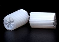 Schwere Filtermaterial-Jungfrau HÜFTEN PE08 MBBR materiell für Biomassemedien der Abwasserbehandlung weiße Farb
