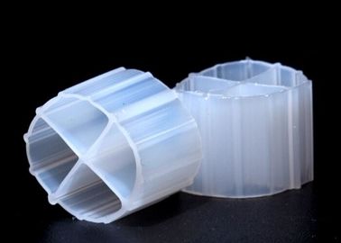 kaufen Hydrophiler Kunststoff Biozellfilter Medien Aquarium Bewegliches Bettfilter MBBR Biobälle online manufacture