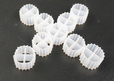 kaufen Beliebte 11*7mm weiße Farbe und unberührtes HDPE-Material MBBR Biobälle für Aquarien online manufacture