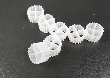 kaufen Weiße Farbe MBBR Teich Biozell Filter Medien Jungfrau HDPE Material und Schwimmen für RAS online manufacture
