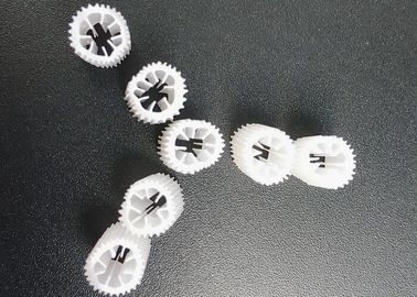 kaufen MBBR Bio Medien Schwere Größe 5*10mm Jungfrau HIPS Material Kunststoff MBBR Filtermedien online manufacture
