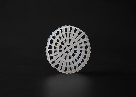 kaufen Jungfrau HDPE RAS Kunststoff MBBR Filtermedien mit guter Oberfläche online manufacture