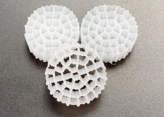 kaufen FDA Safty A/O Technologie MBBR Kunststofffiltermedien Weißes Hdpe Material online manufacture