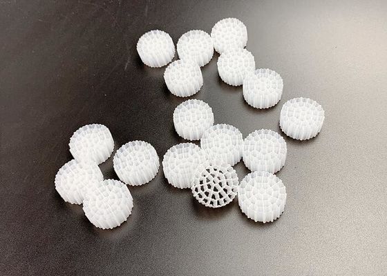 kaufen Kunststoff Biomedia Extrusionsrohr Biotube MBBR Kaldnes Filtermedien beliebige Farbe online manufacture