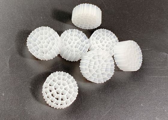 kaufen Biotube Biopipe Biobälle Biozellfiltermedien Weißfarbe HDPE-Material online manufacture