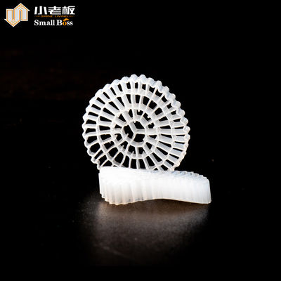 Mbbr Aquarium Filter PE Kunststoff Material 1600M2/M3 für die Fischzucht