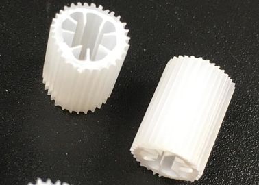 MBBR HIPS Material Kunststofffiltermedien mit Größe 5 mm X 10 mm und weißer Farbe