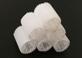 Hohe Oberfläche MBBR Bio-Media Weißfarbe Sinking HIPS Material