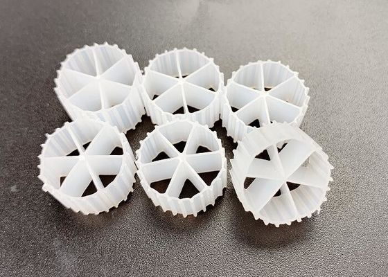 PE04 Große Fläche Weiße Farbe MBBR Bio Media 6 Zimmer 800m2/M3