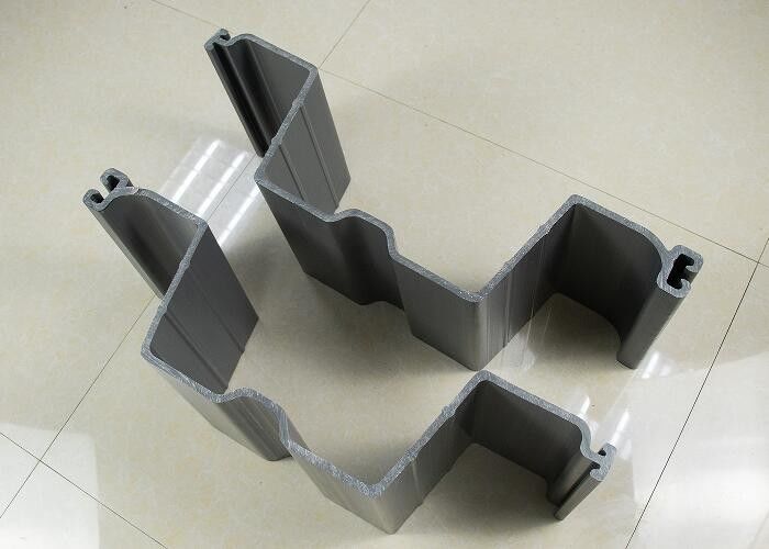 Kunststoff-PVC-Graufarben-UPVC-Blattpfähle für Seewände