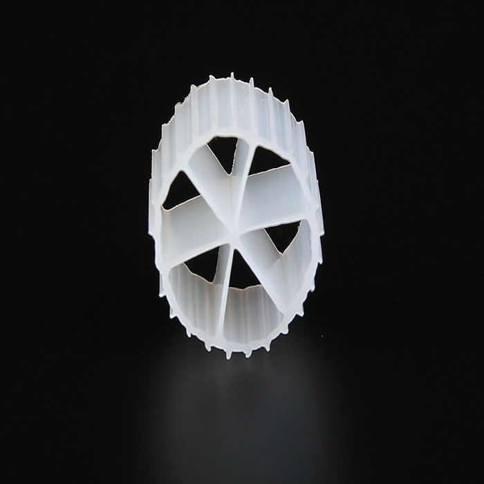 Gute Stoßfestigkeit HDPE MBBR Kaldnes Filtermedien für Teiche