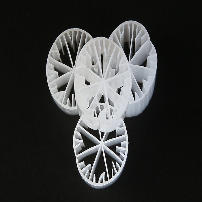 HDPE-Filtermedien Schwebende Filtermedien MBBR Weiße Farbe 15 mm X 15 mm