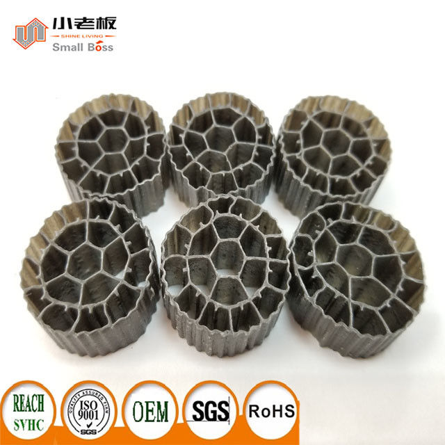 25 mm x 12 mm Farbenprächtige MBBR Filtermedien HDPE Material PE06 Bio Medien