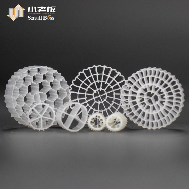 Aktive Form MBBR Biomassefilter 25*10mm 38 Räume Wasserlachs Land Aquakultur Schwimmbad