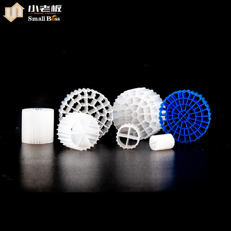 PE38 Bewegungsbett Biofilmreaktor Weiß Naturfarbe Jungfrau HDPE Material Mbbr Träger