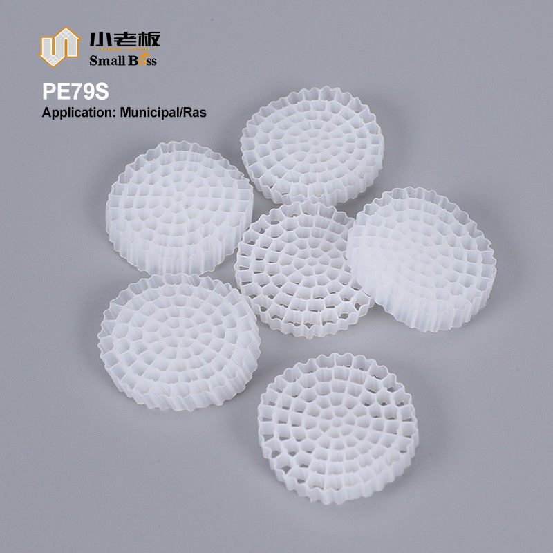 Wirkliche HDPE-Material Mbbr Bio Media K5 Weiße Farbe Für Ifas-Geräte Filtermedien