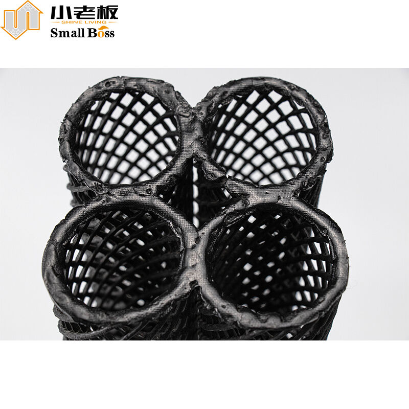 Strukturierter Garten-Koi Ponds MBBR Filtermaterial Eco Aquarium strukturierter sich hin- und herbewegender Medienbio-block D50mm