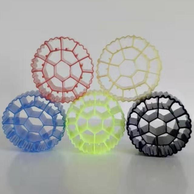 Weißfarbige MBBR-Medien mit jungfräulichem HDPE-Material und 25*12mm Größe für die Abwasserbehandlung