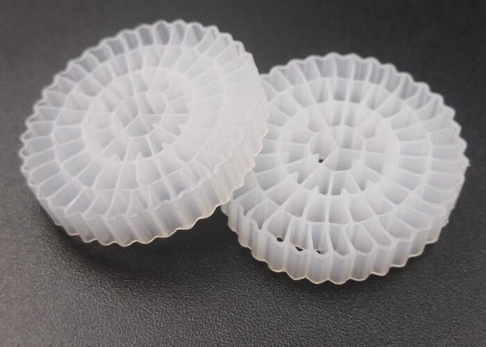 Virgin HDPE Material MBBR Bio Media K5 Weiße Farbe mit 25*4mm Größe Für IFAS Ausrüstung