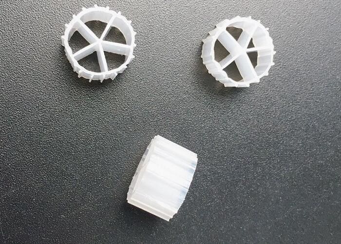 K1 K3 Biofilmträger Verpackungsfilter Hdpe 10*7mm Ras Fischzucht 5 Räume