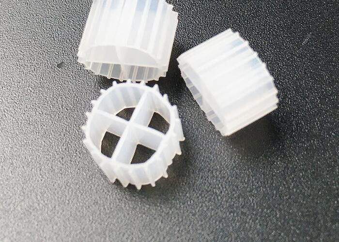 Kaldnes MBBR Biofilter Medien Schwebendes Bewegliches Bett Biofilmreaktor Aquarium weiße Farbe 11*7mm