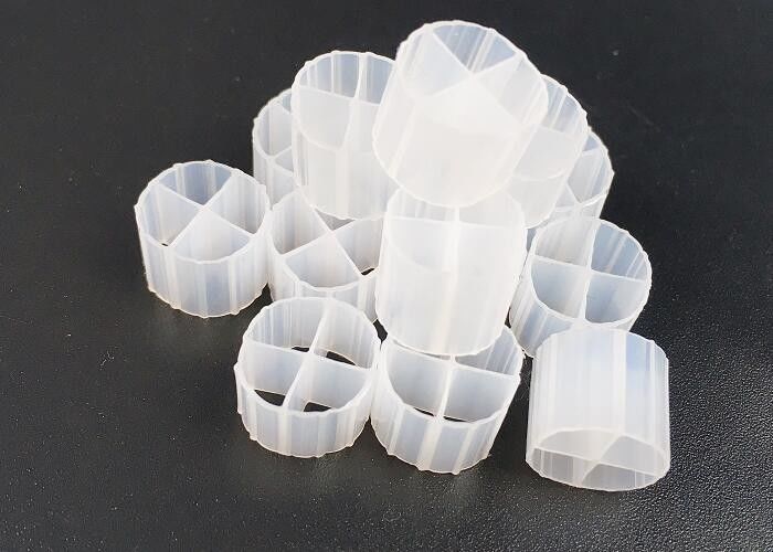 Hochwertige Biozellfiltermedien mit reinem HDPE-Material und weißer Farbe für RAS