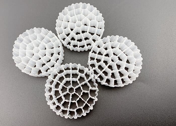 FDA PE37 25*10MM Weißes HDPE MBBR-Floating Filtermedium