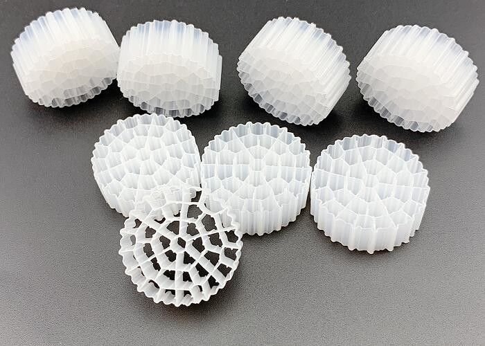 Weiße Farbe HDPE K1 Filtermedien PE37 zur Verbesserung der Wasserqualität
