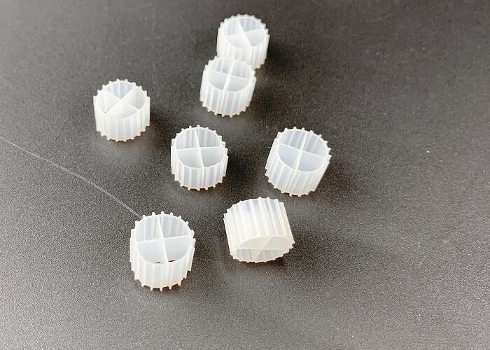 11*7mm MBBR Bio Kugeln Filtermedien Große Oberfläche