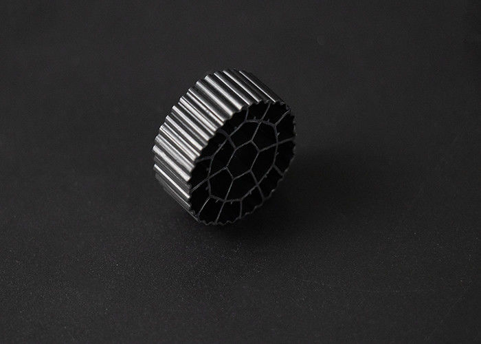 Neue HDPE-Material MBBR Filtermedien Biofilter 25mm X12mm Größe 600 m2/m3 Oberfläche