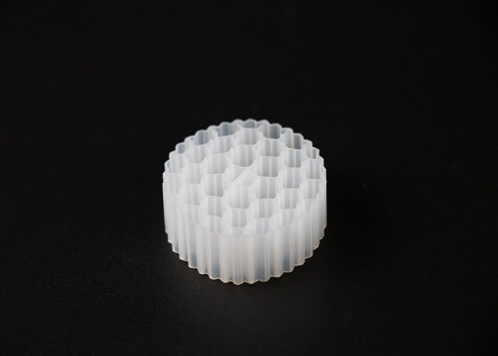 Pe38 25*10MM 800m2/M3 Mbbr Biofiltermedien Jungfrau PE