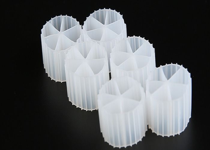 Fischbecken MBBR Bio Media K1 Bewegliches Bett Filter Jungfrau HDPE Material 85% Porosität