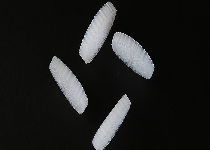 Hohe Flächenfläche K1 Filtermedien Weiß jungfräuliches HDPE-Material Energieeinsparung