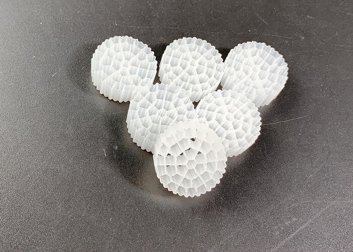 Biotube Biopipe Biobälle Biozellfiltermedien Weißfarbe HDPE-Material
