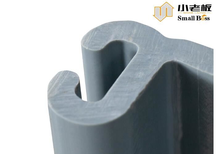 Graue Farbe Vinyl-PVC-Blatt-Pfahl kundenspezifische Z-Typ Extrusion